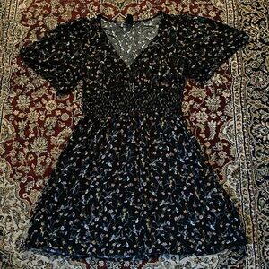 Wild Fable Cute Romantic Ditsy Floral Short Summer Sundress Size Medium